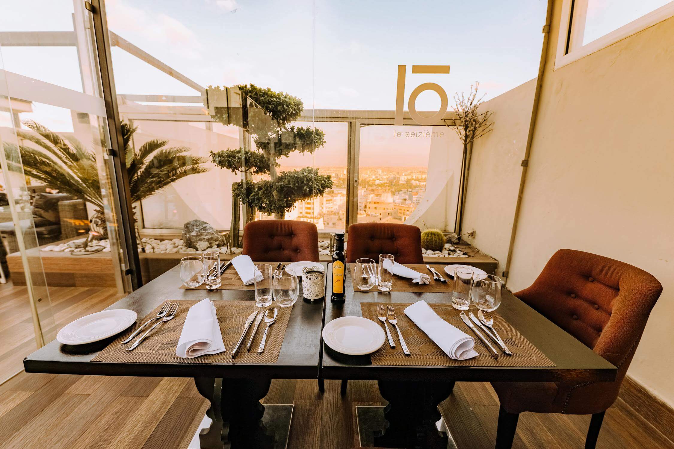 Dining image